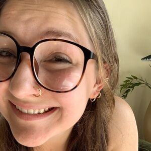 Meet your Posher, Brooke